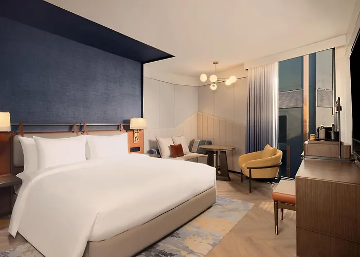酒店 Canopy By Hilton Sukhumvit 5*